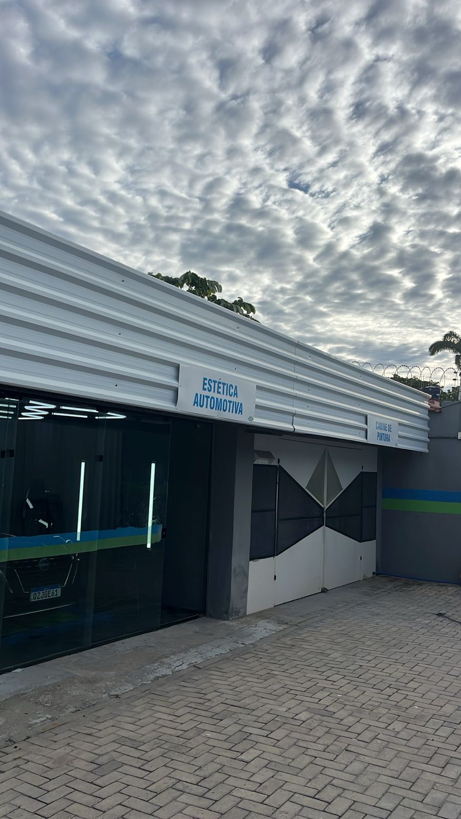 Cabine de pintura e estética automotiva